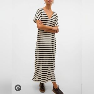 Vero Moda Striped V-Neck Jersey Maxi Dress With Split NWT